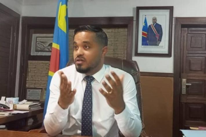 Bas-Uélé : le gouverneur Mike-David Mokeni dévoile la composition de ...